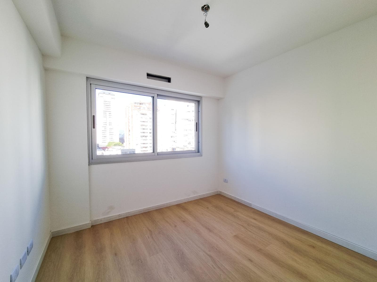 Two-room apartment in Almagro for sale