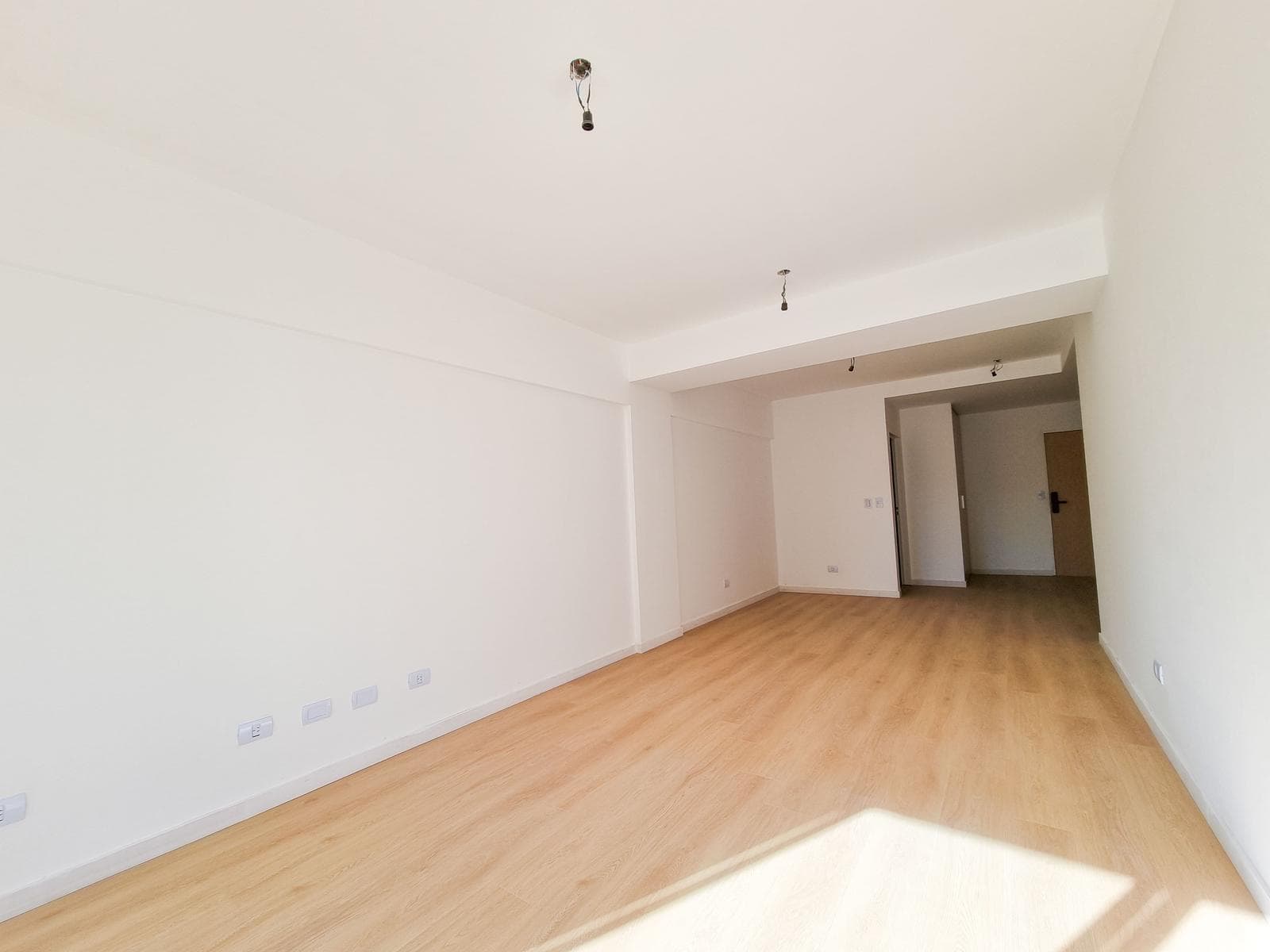 4-room apartment in Almagro for sale