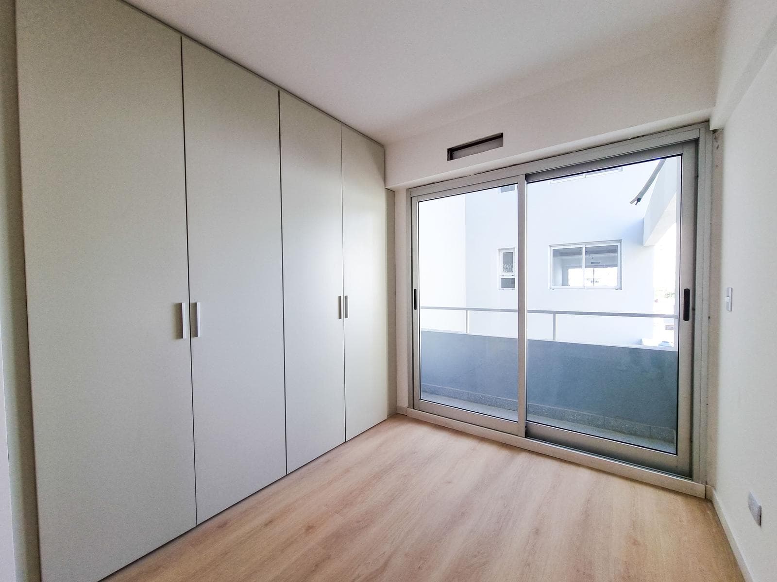 4-room apartment in Almagro for sale