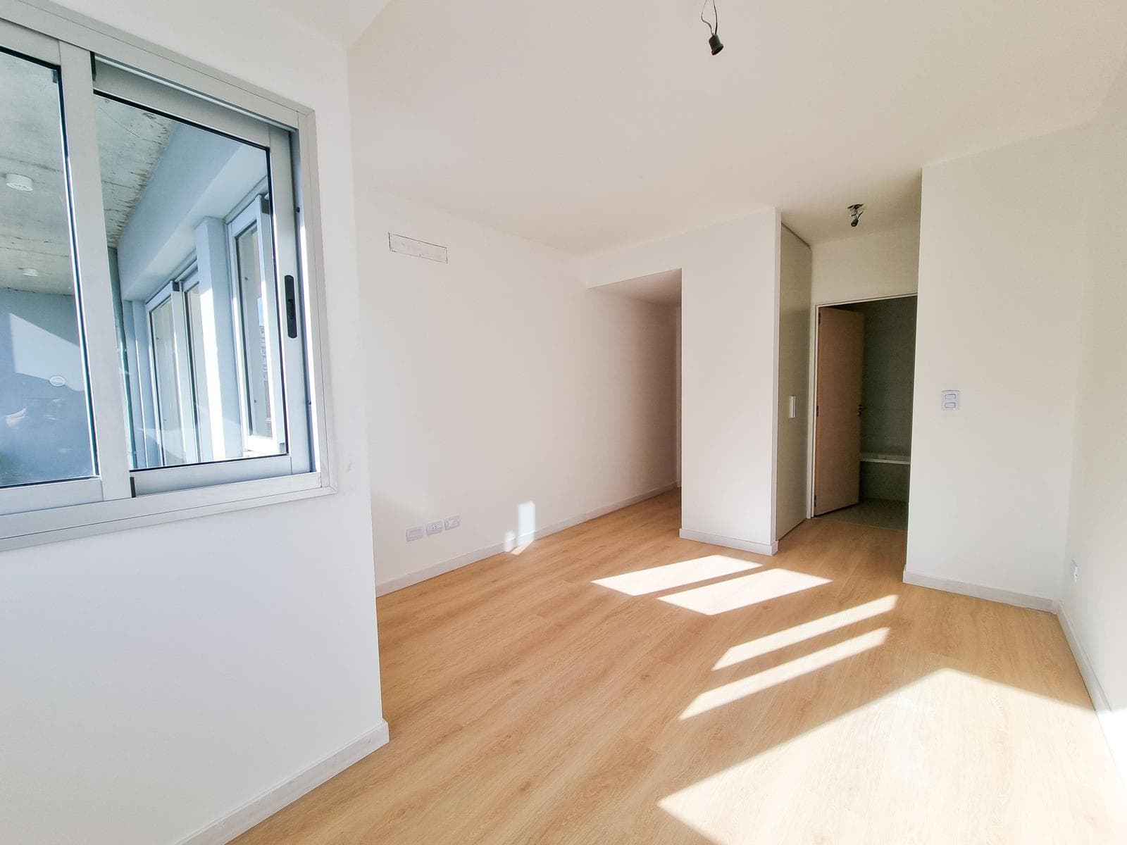 4-room apartments for sale in Almagro