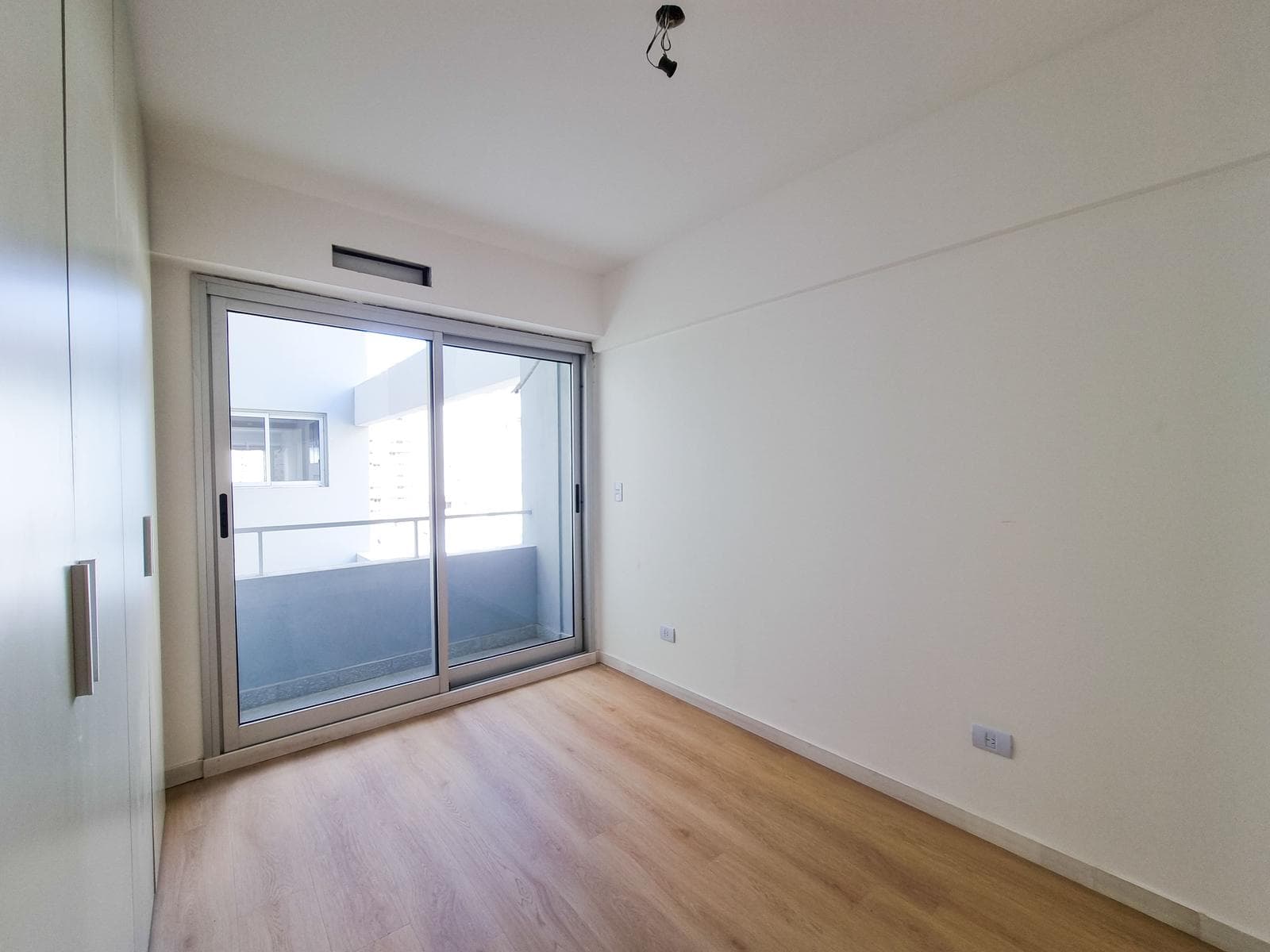 4-room apartments for sale in Almagro