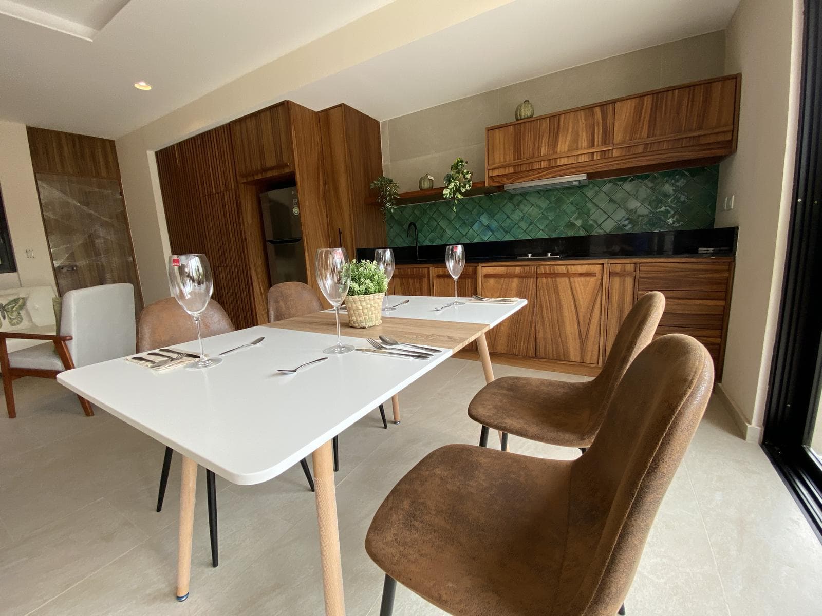 Departamento de 2 recamaras en Venta en centro de Playa del Carmen cerca de la Quinta Av. P4042