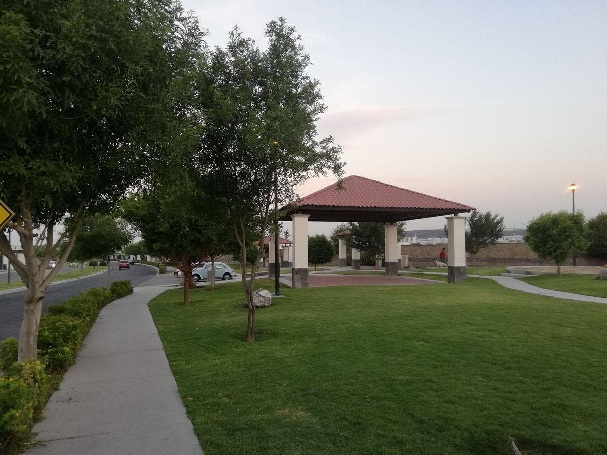 HOUSE FOR RENT IN RINCONES DEL MARQUES, QUERÉTARO