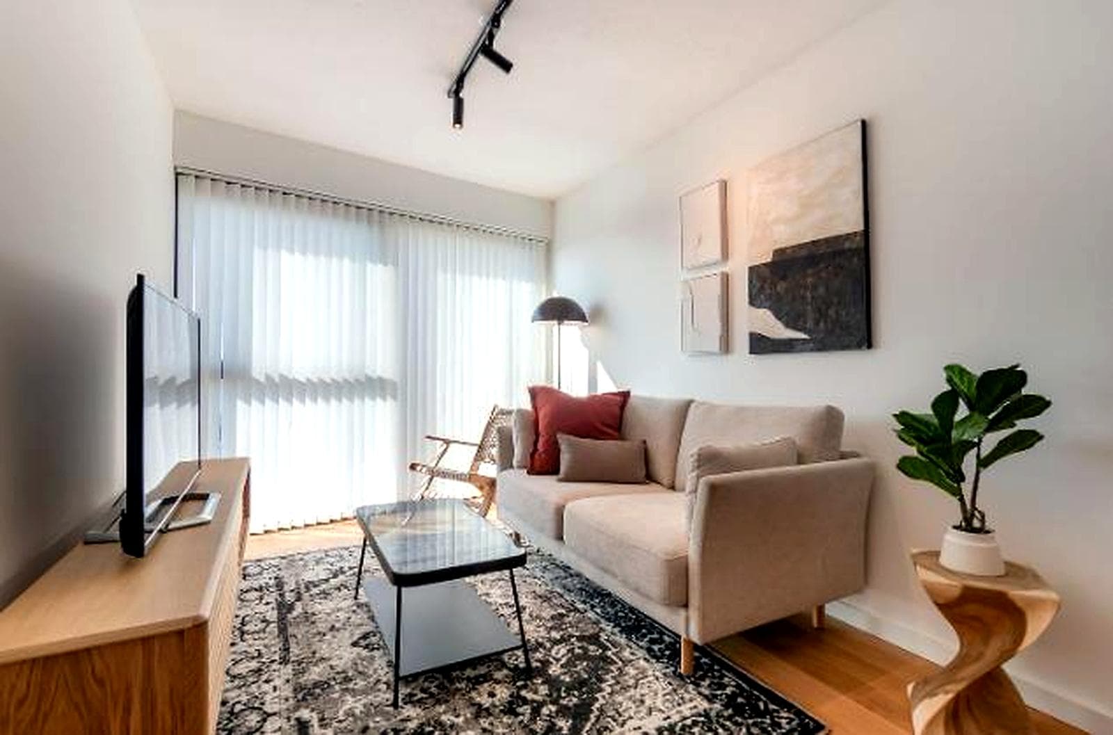Studio Apartment for Sale in Malvin