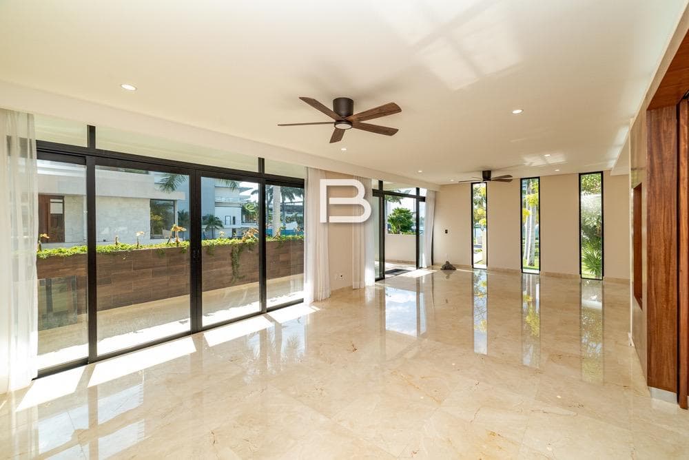Puerto Cancun House for Sale