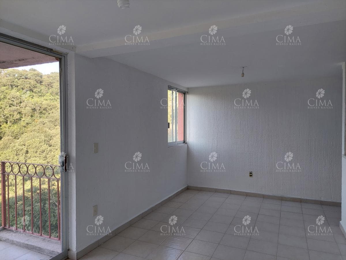 RENTA DEPARTAMENTO CON VISTA PANORÁMICA EN CUERNAVACA- R130