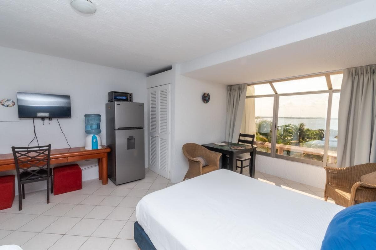 Sun and Sea: 3 Units for Sale Under the Same Deed, 9,800,000