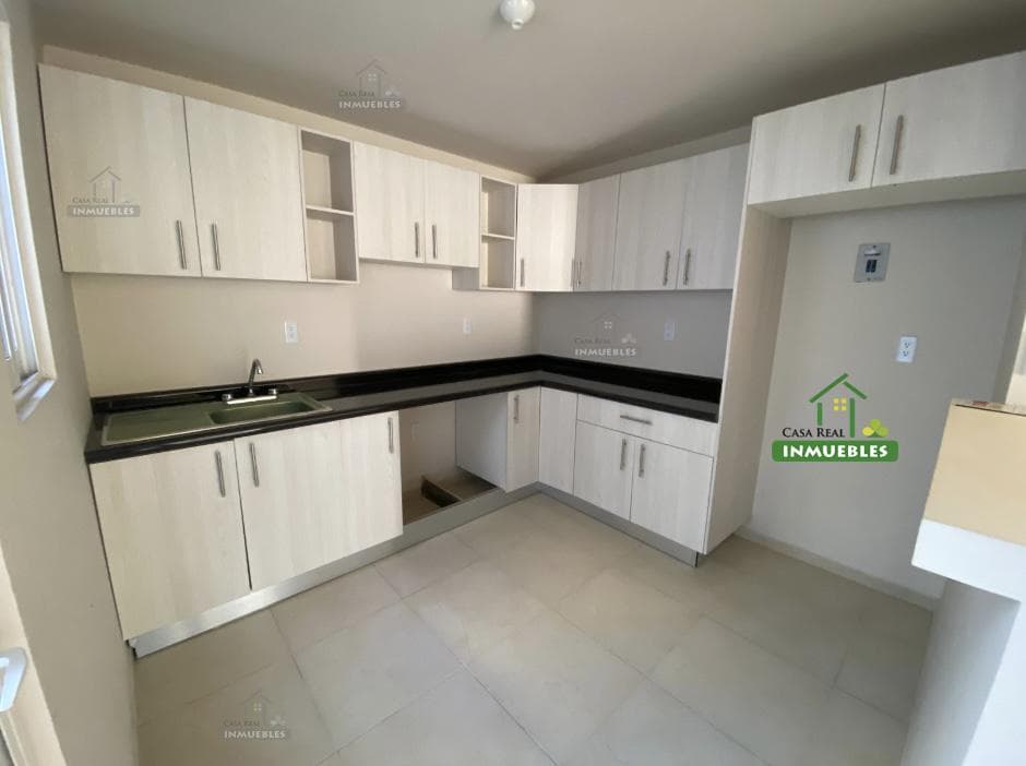 House for Sale in Arboledas de Santa Matilde