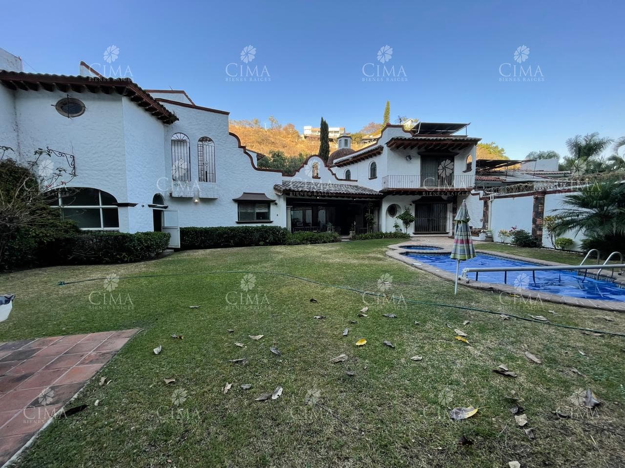 Renta Casa en Fraccionamiento La Cañada - R123