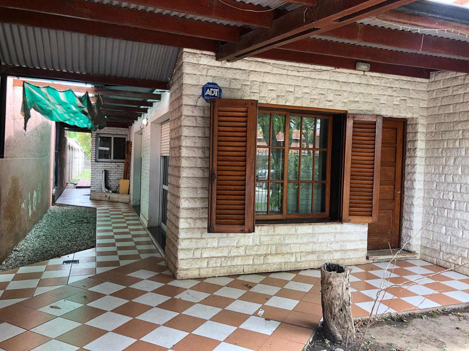 House in Downtown Funes - Ideal for a Commercial Project