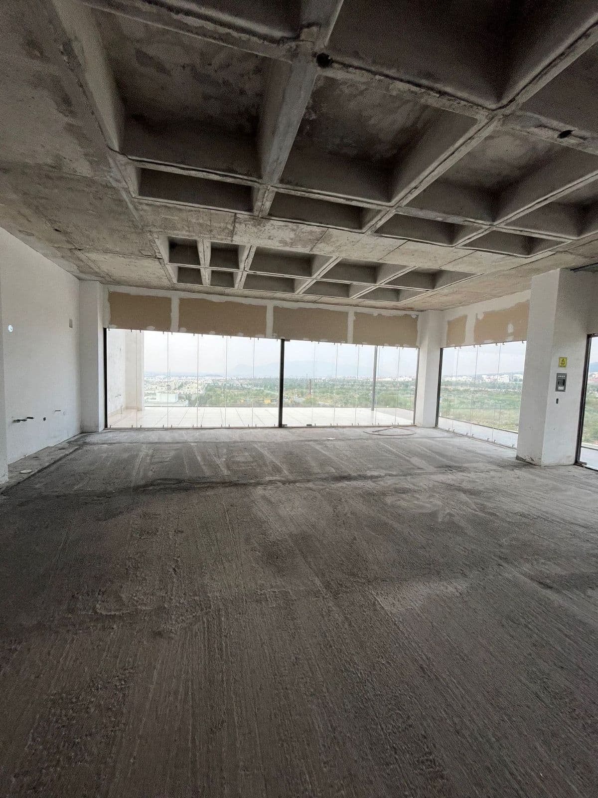 Commercial Space for Rent in Cumbres