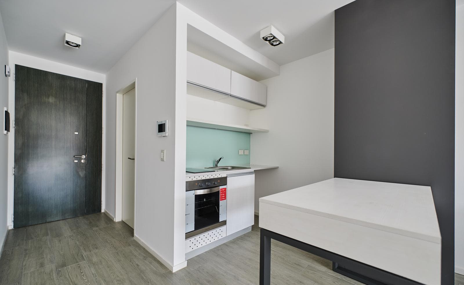 BRAND-NEW STUDIO APARTMENT FOR SALE WITH TERRACE AND PARKING SPACE IN PALERMO HOLLYWOOD