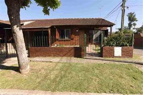 House in Altos de Pacheco