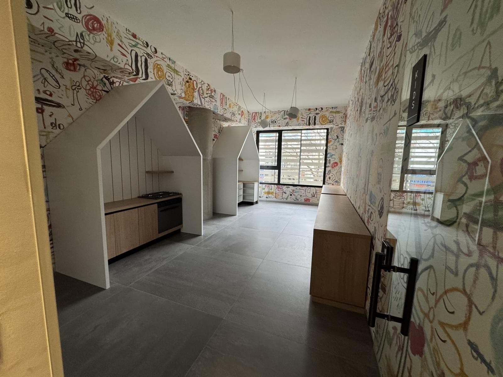 4-Bedroom Apartment for Sale in Nuñez, Quantum Bellini Tower Parking Space, XXL Storage Unit