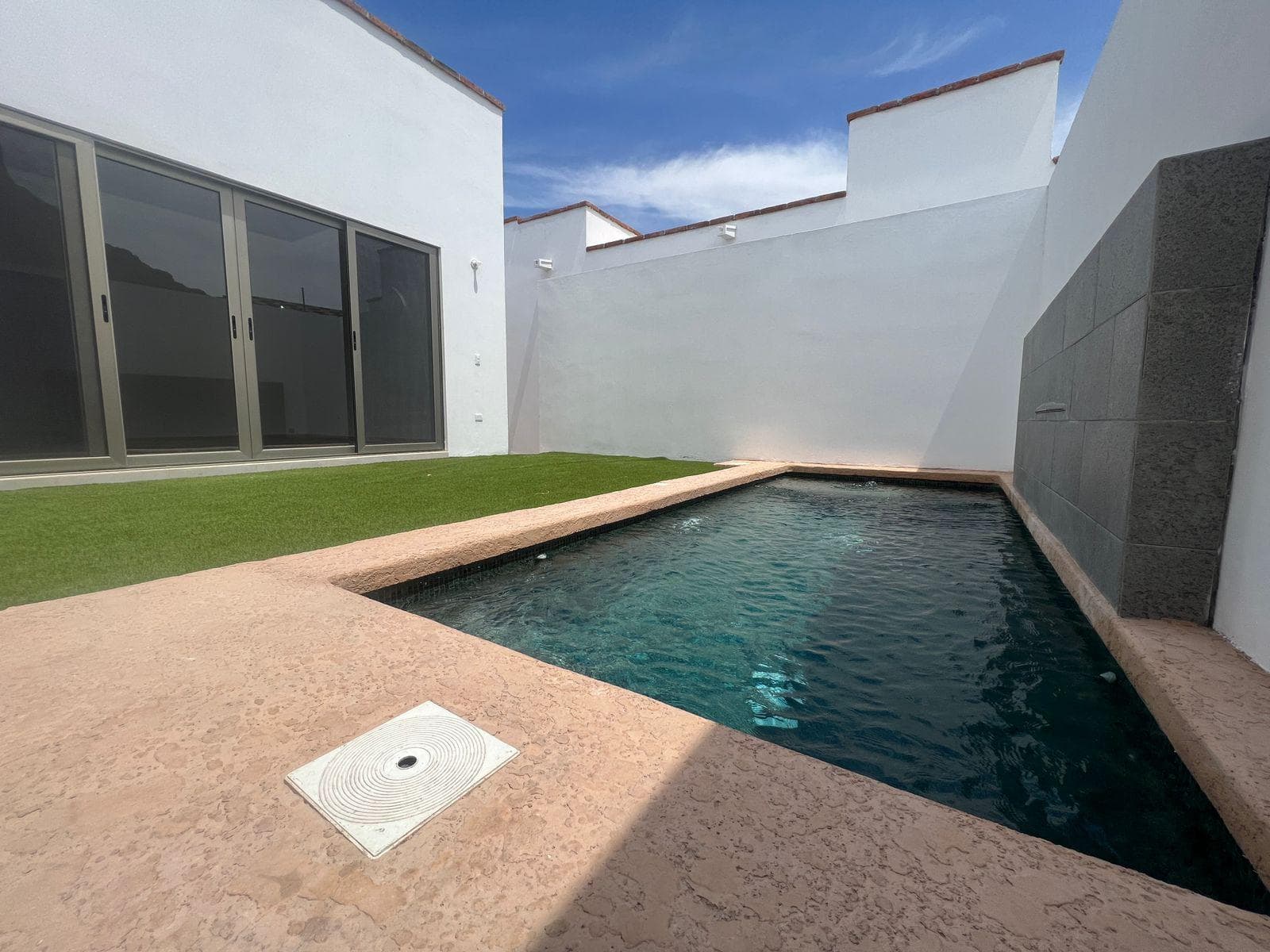 New beach house in Mirador San Carlos, Sonora