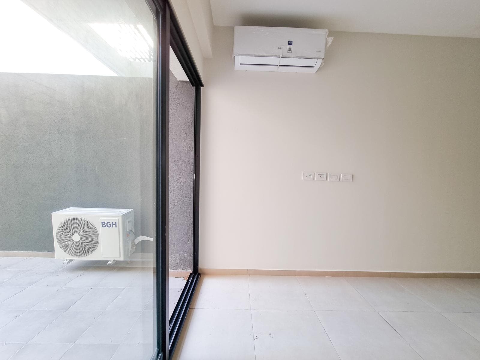 Studio Apartment for Sale in Almagro