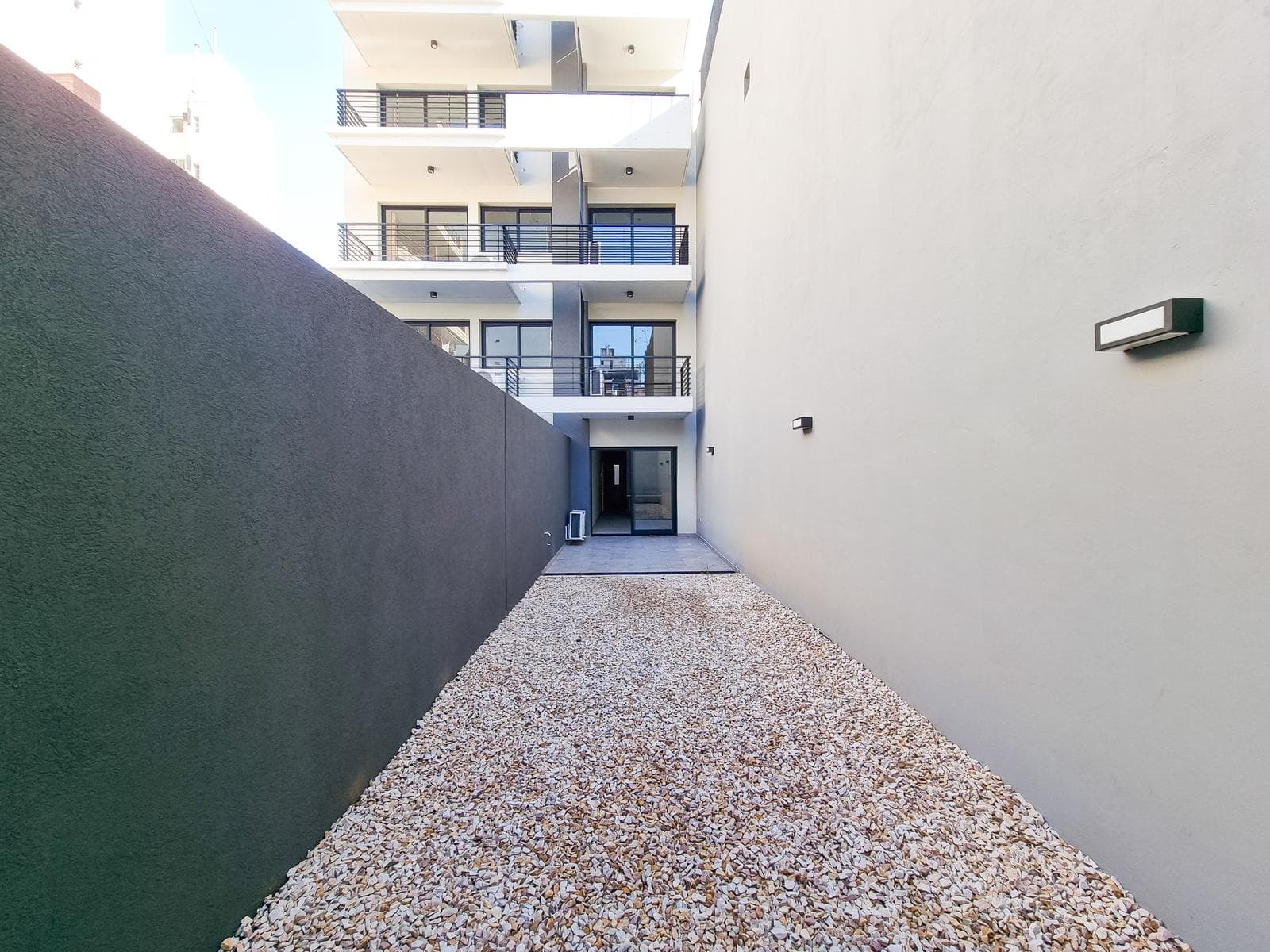 Studio Apartment for Sale in Almagro