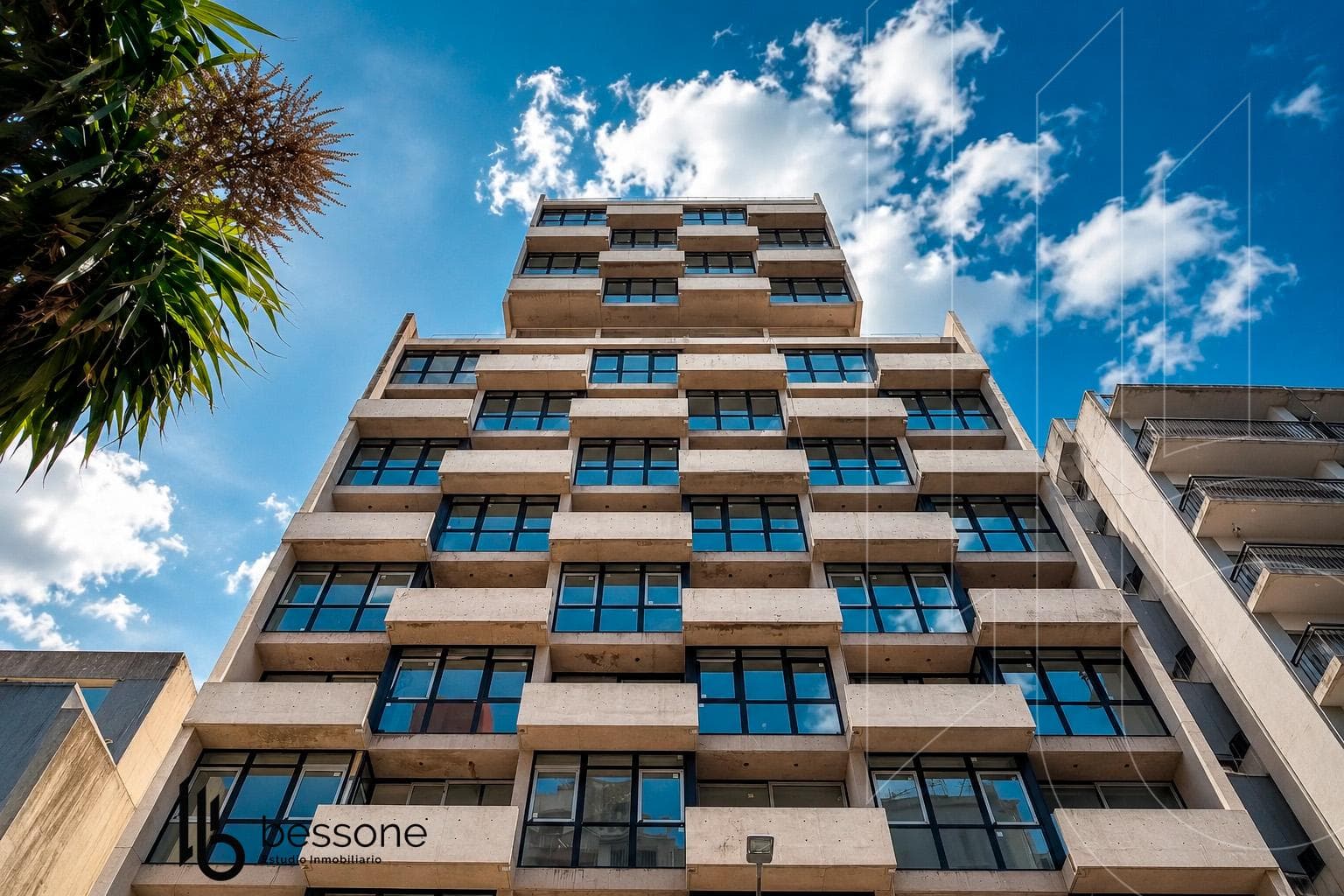 Apartment - Downtown