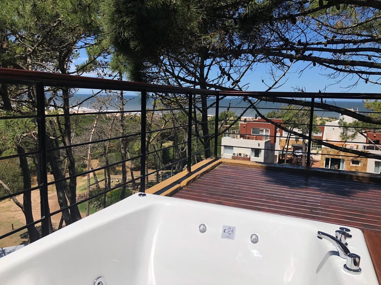 Centinela al Mar Complex - Apartments with Ocean Views
