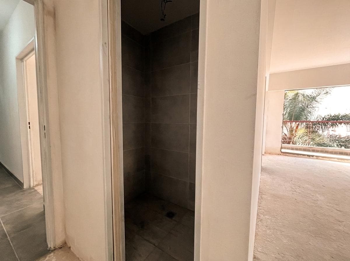Studio apartment for sale in Almagro