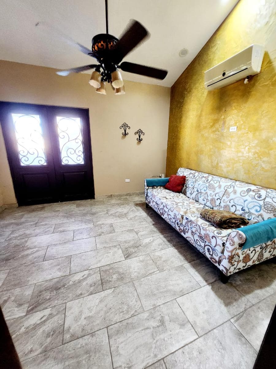 House for sale in the Río Grande residential neighborhood, Hermosillo, Sonora.