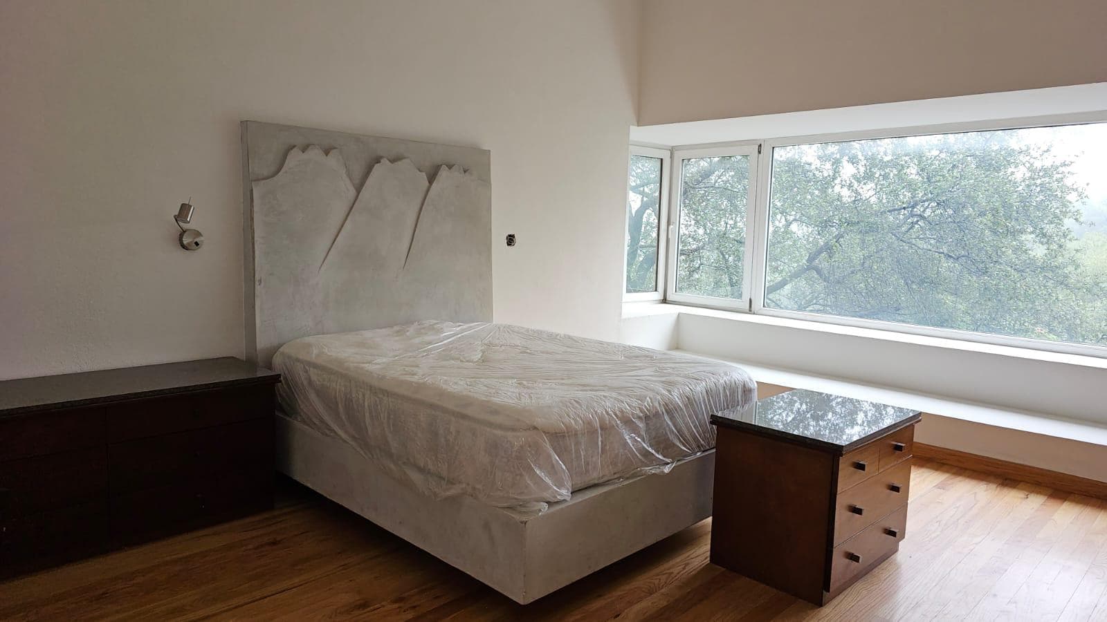HOUSE FOR SALE IN VILLA MONTAÑA