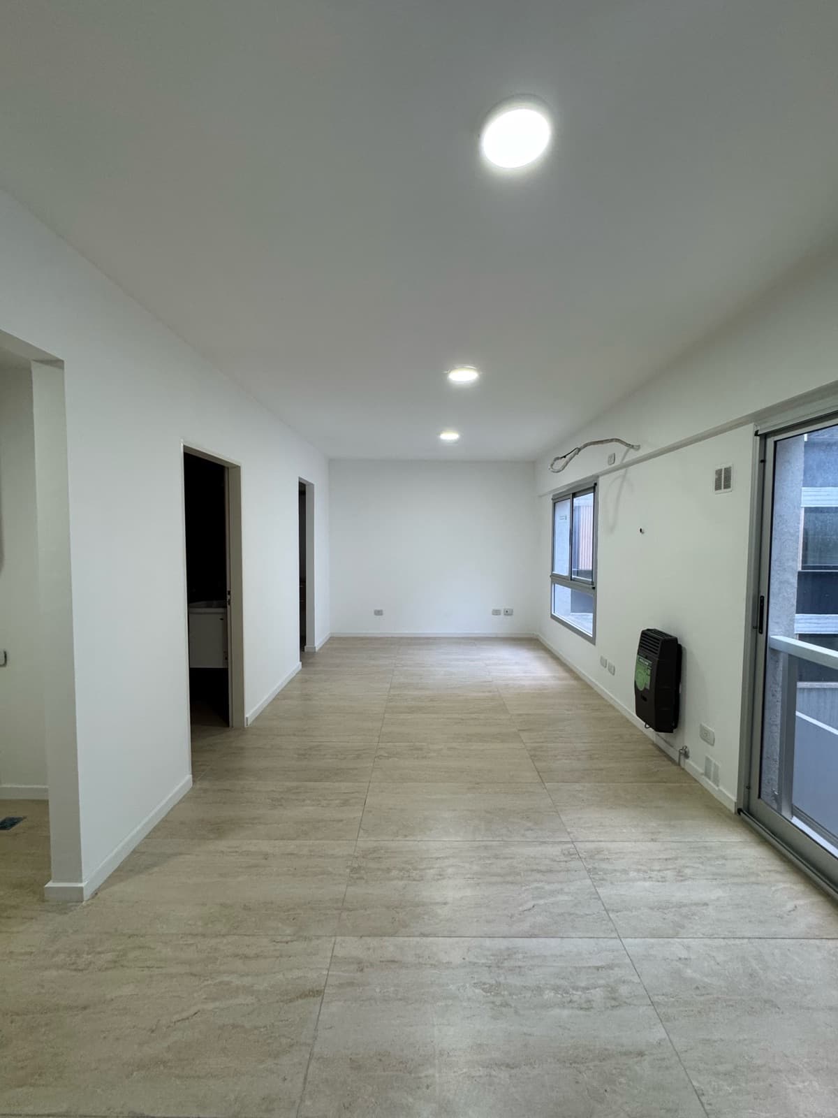 Brand-new studio apartment with a garage for sale in Villa Devoto