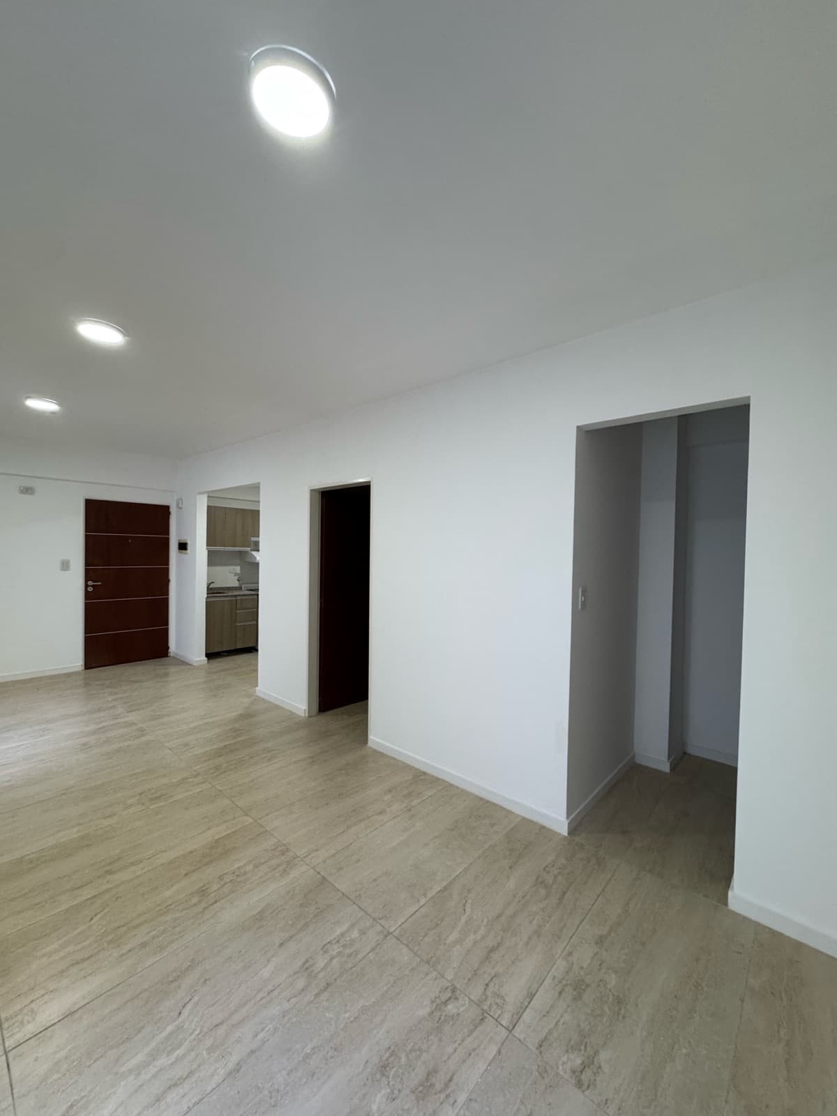 Brand-new studio apartment with a garage for sale in Villa Devoto