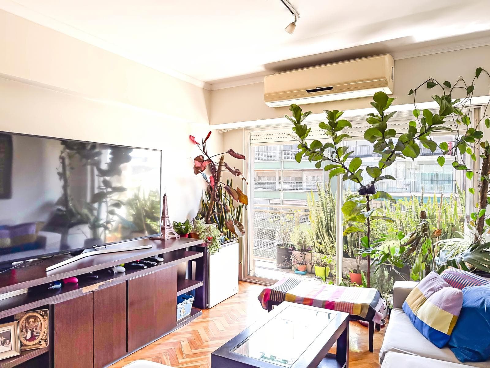 Recoleta Apartment for Sale—Qualifies for Financing