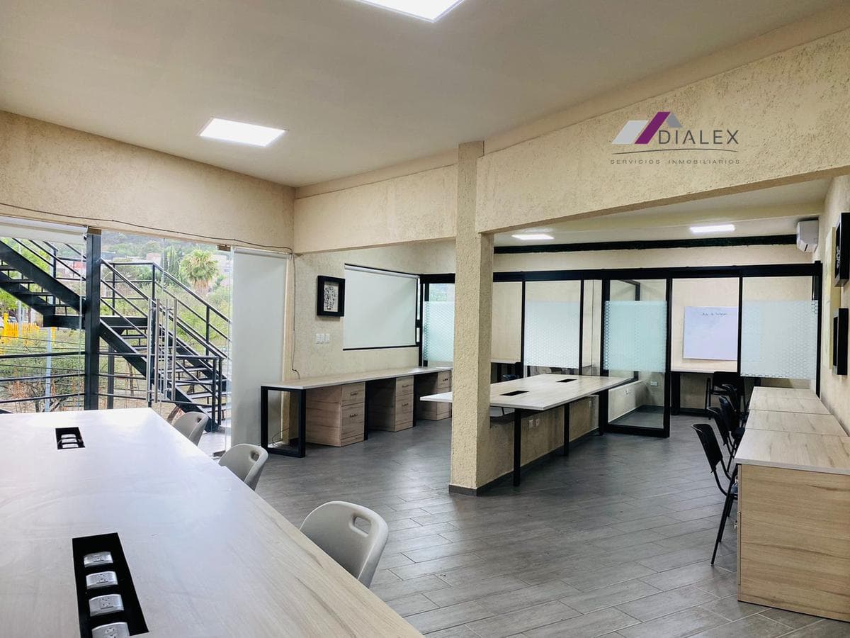OFFICE SPACE FOR RENT - 110 M2 - Las Cumbres Neighborhood, Terranova, Monterrey, Nuevo León