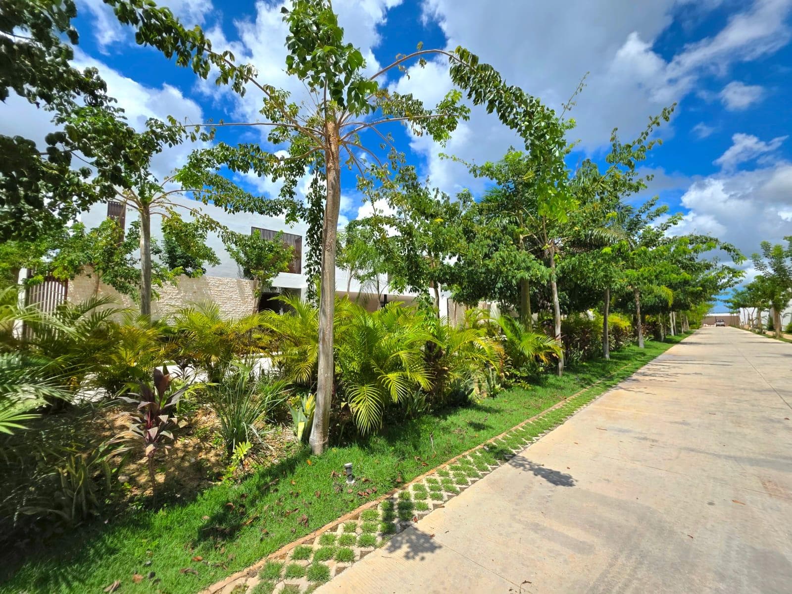 House for Sale in Xcanatún, Mérida, Yucatán