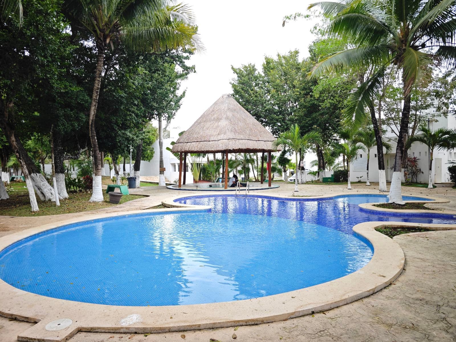 CASA EN RENTA DE 2 REC. SIN MUEBLES , EQUIPADA EN PLAYA DEL CARMEN
