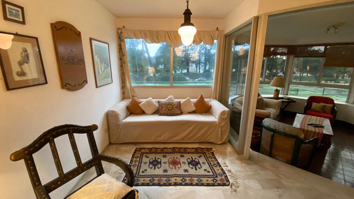 4-bedroom apartment with a terrace overlooking Roosevelt