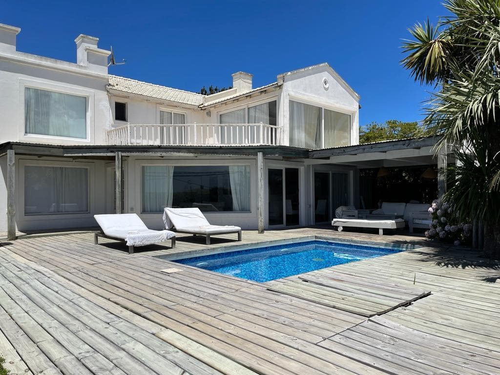 House in José Ignacio with a Pool and Ocean View - TM5824250