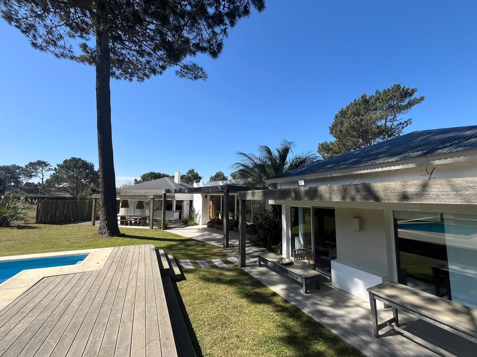 HOUSE FOR RENT IN JOSE IGNACIO "I7 PINAR"