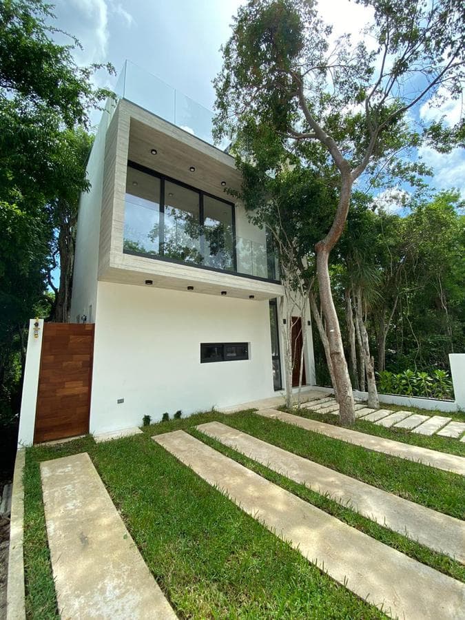 House for Sale in Puerto Morelos