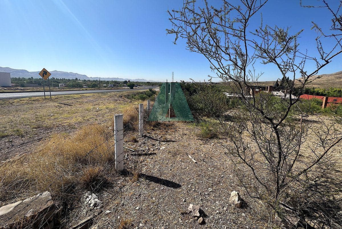 Great Opportunity!! Land for Sale at the Exit to Juárez, Luport