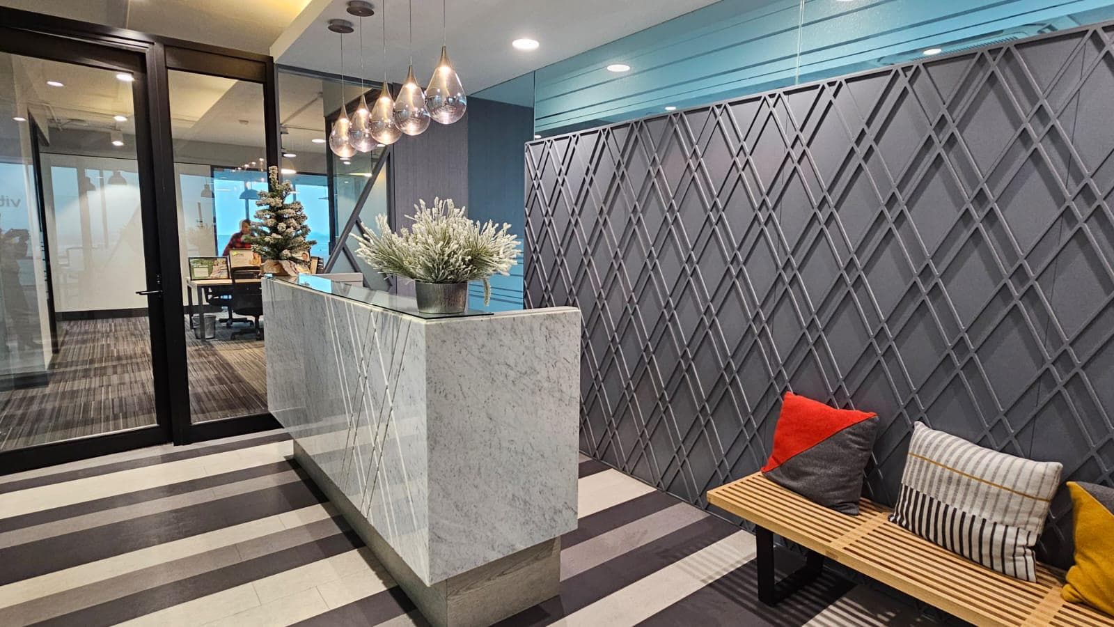 OFFICE FOR SALE IN DOWNTOWN SAN PEDRO