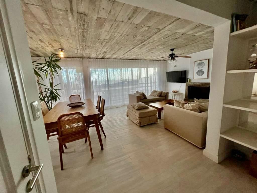 Apartment for Rent in La Barra, Punta del Este