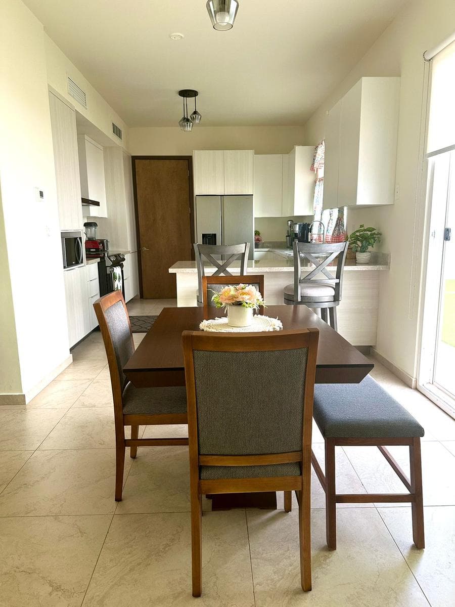 House for sale in La Coruña Residencial, Orzan neighborhood.