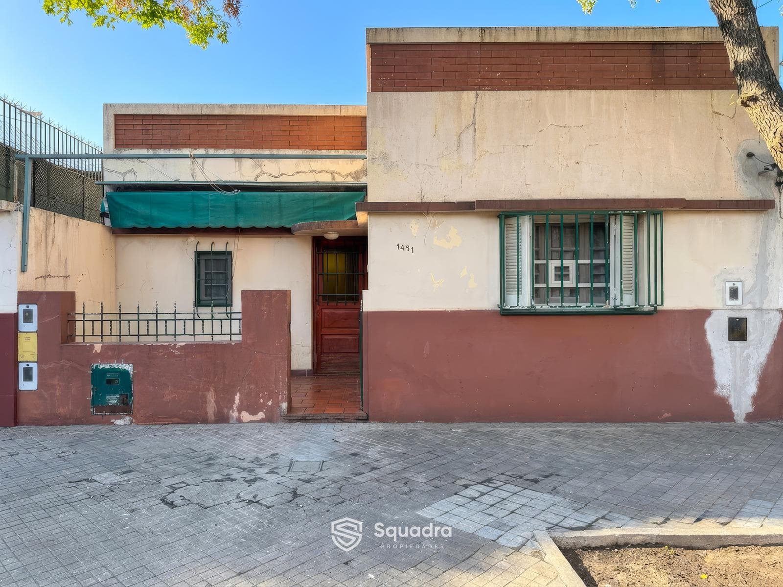 FOR SALE - 2-bedroom house in need of renovation - Echesortu, Rosario.