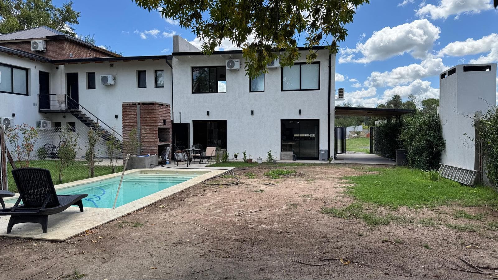 FOR SALE | FINANCING AVAILABLE - 2-bedroom house with a pool - Las Colinas, Funes.