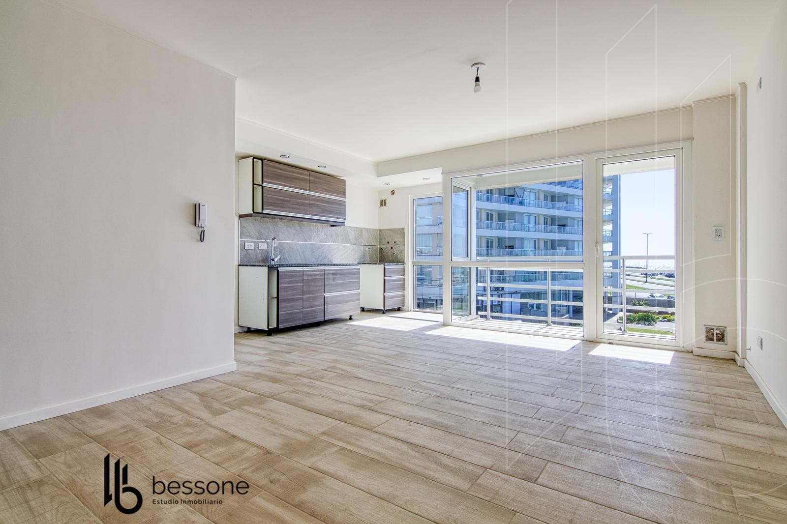 Apartment - La Perla
