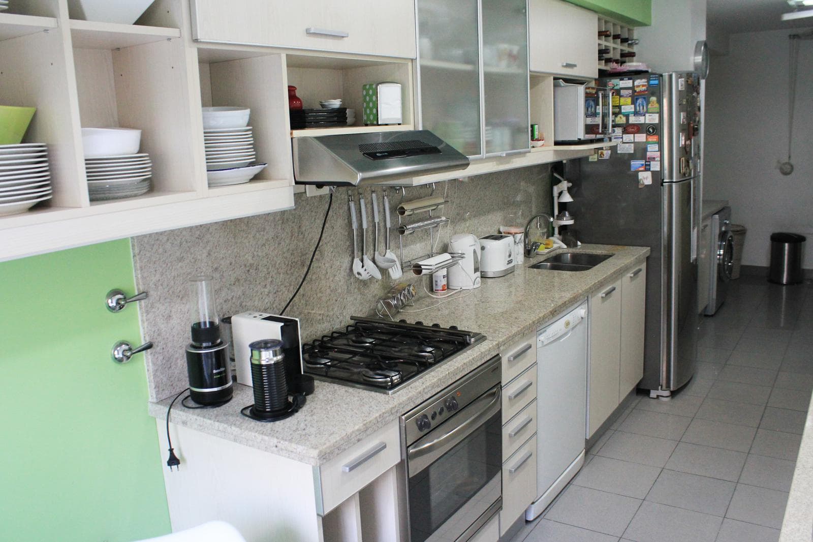 Departamento en Alquiler de 4 ambientes amoblado con cochera en Puerto Madero !!!Impecable estado