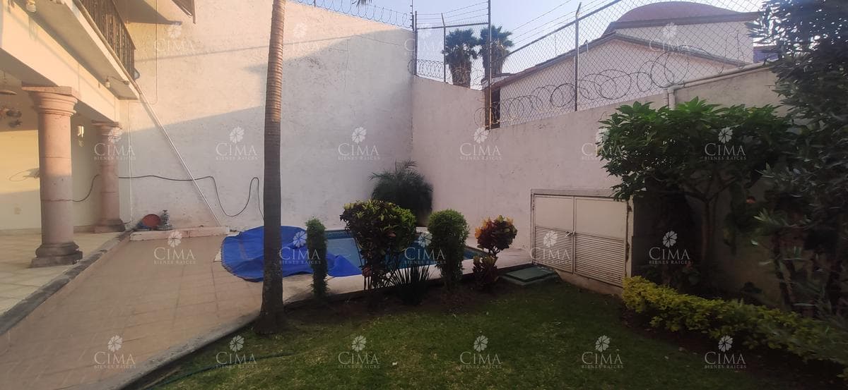 VENTA CASA FRACCIONAMIENTO MARAVILLAS - V244