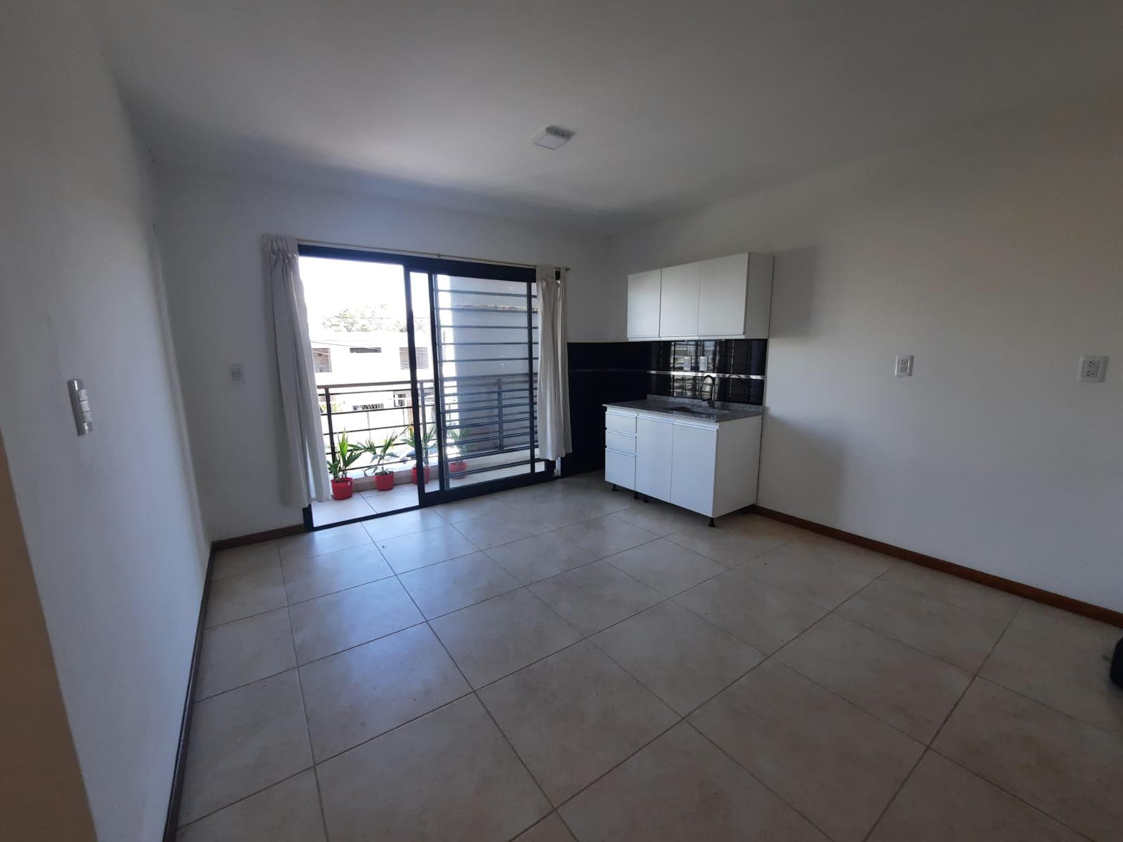 BRAND-NEW 2-ROOM APARTMENT FOR SALE IN QUILMES