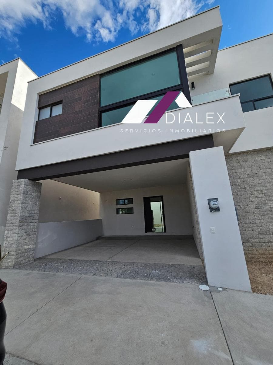 House FOR SALE in the Valle de Cumbres Premier Subdivision - MITRAS PONIENTE - 215 m2, Monterrey
