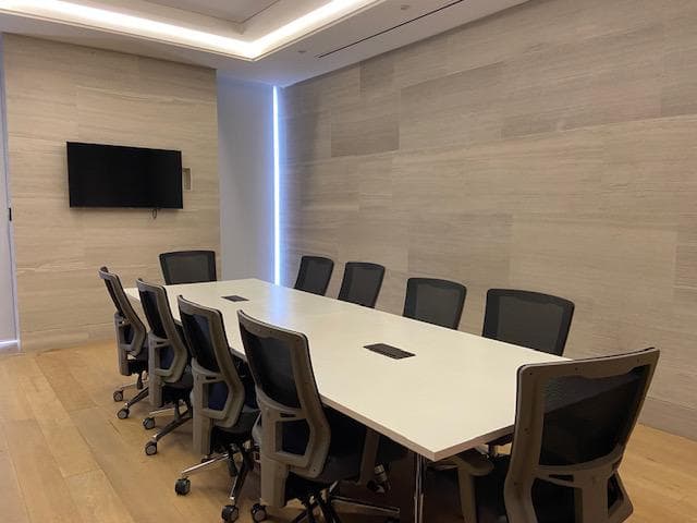 OFFICE FOR RENT IN VALLE ORIENTE