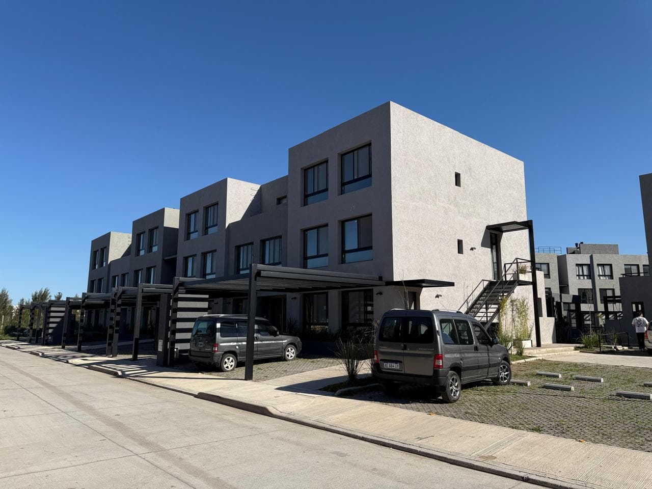 4-Bedroom Duplex for Sale in TOWN KIRI - Nordelta - 3-Bedroom Apartment UF 101