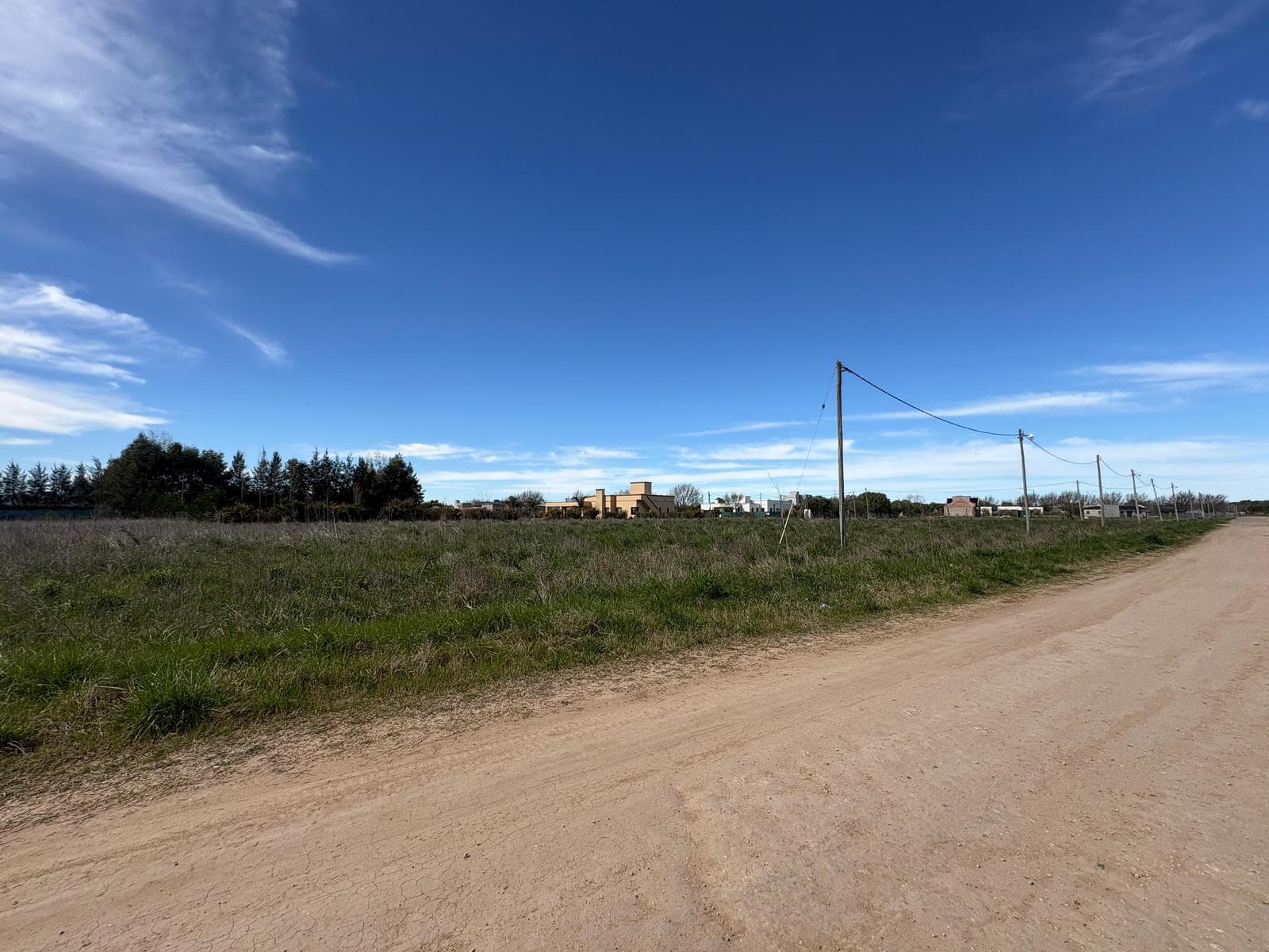 Land for Sale in the Vinelli Neighborhood - Lobos
